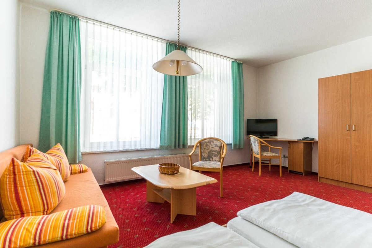 Hotel Am Brauhaus Waren  Dış mekan fotoğraf